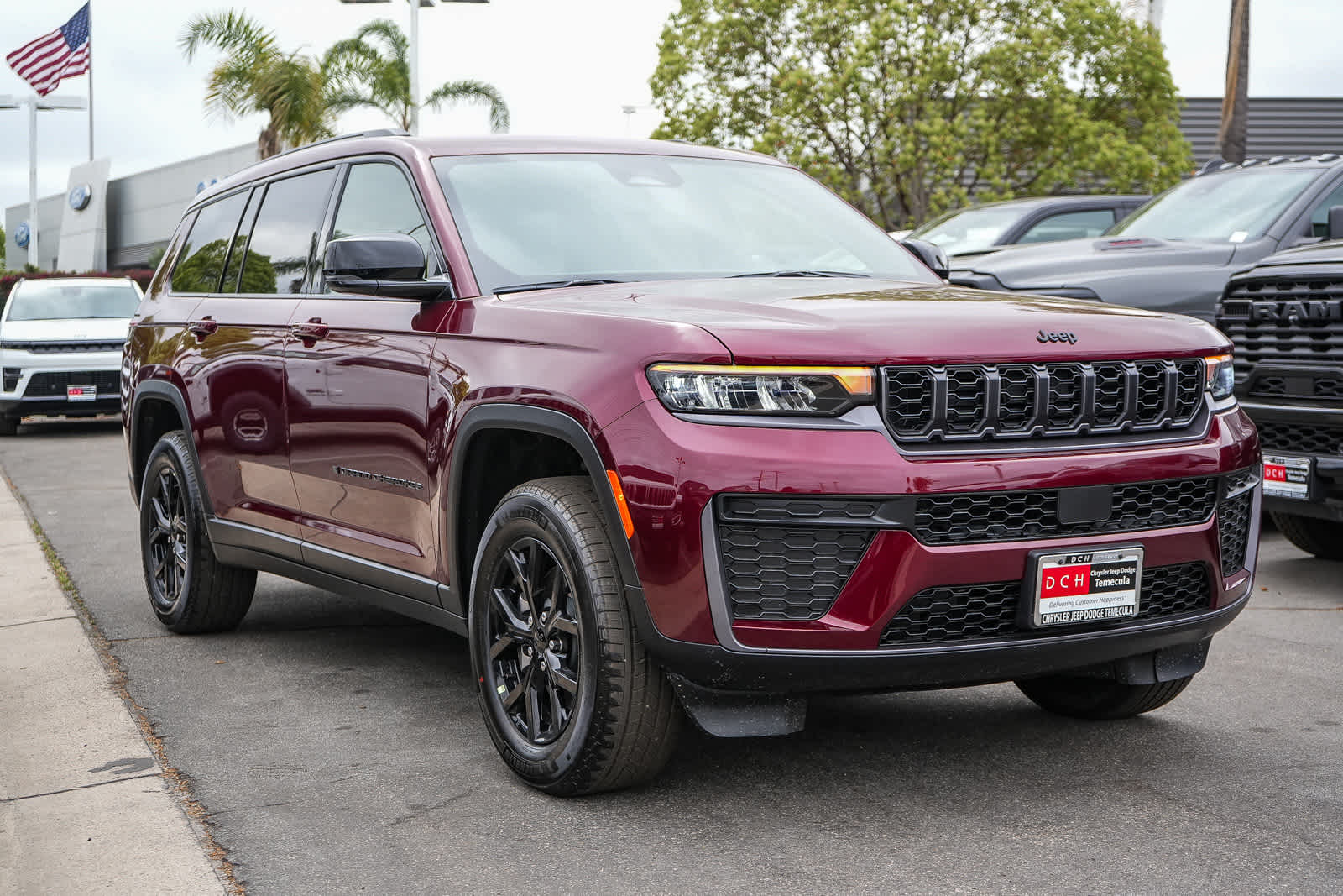 2026 Jeep Grand Cherokee L GRAND CHEROKEE L LAREDO ALTITUDE 4X4
