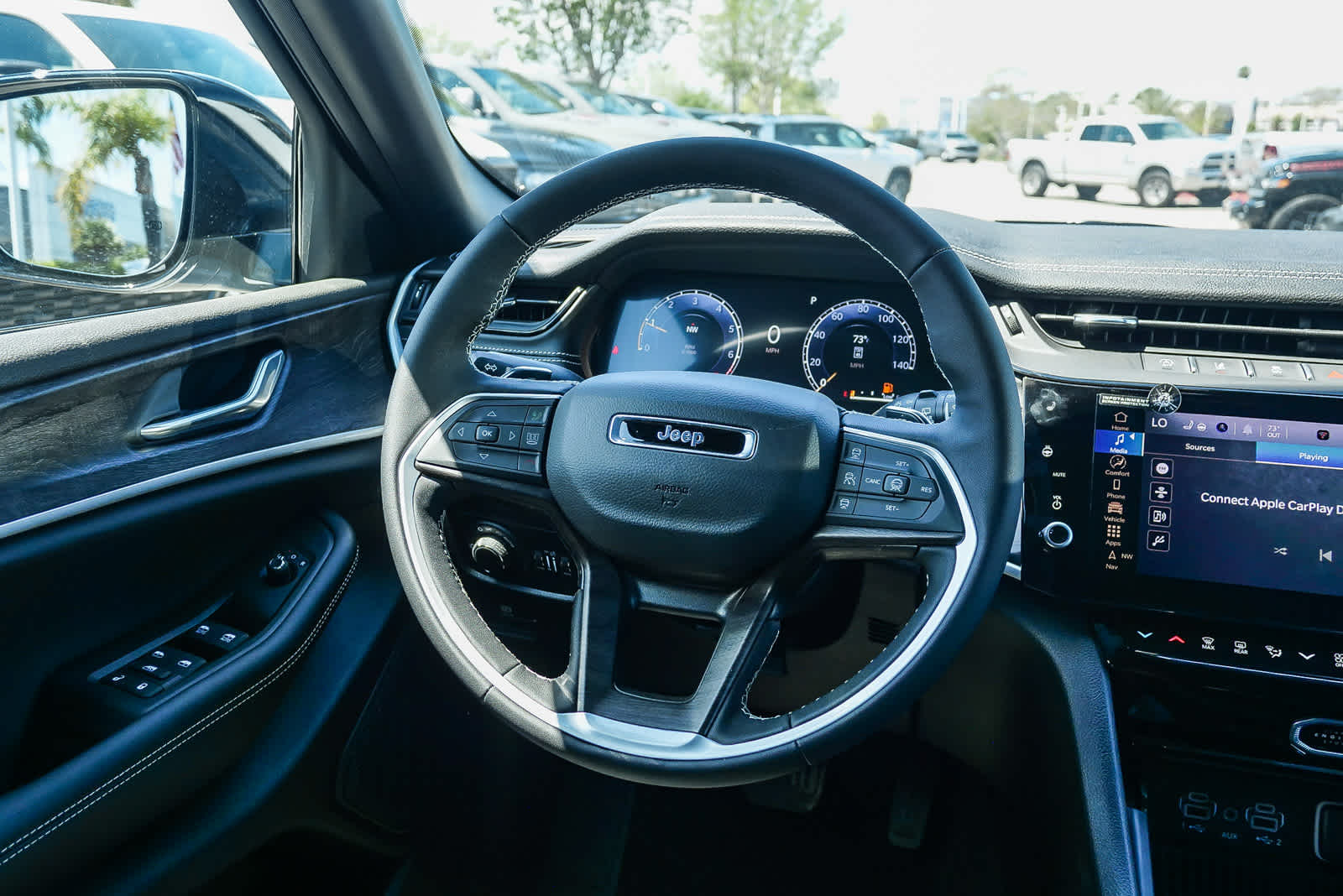 2026 Jeep Grand Cherokee L GRAND CHEROKEE L LAREDO ALTITUDE 4X4