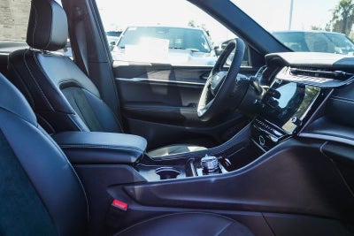 2026 Jeep Grand Cherokee L GRAND CHEROKEE L LAREDO ALTITUDE 4X4