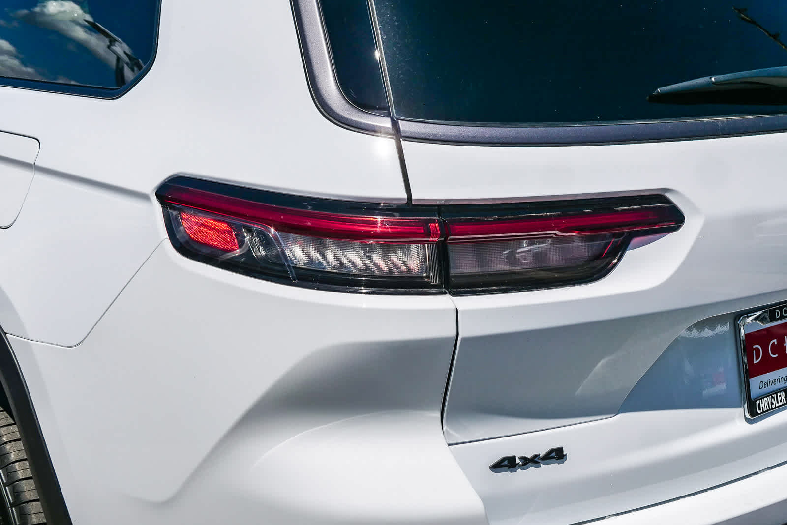 2026 Jeep Grand Cherokee L GRAND CHEROKEE L LAREDO ALTITUDE 4X4