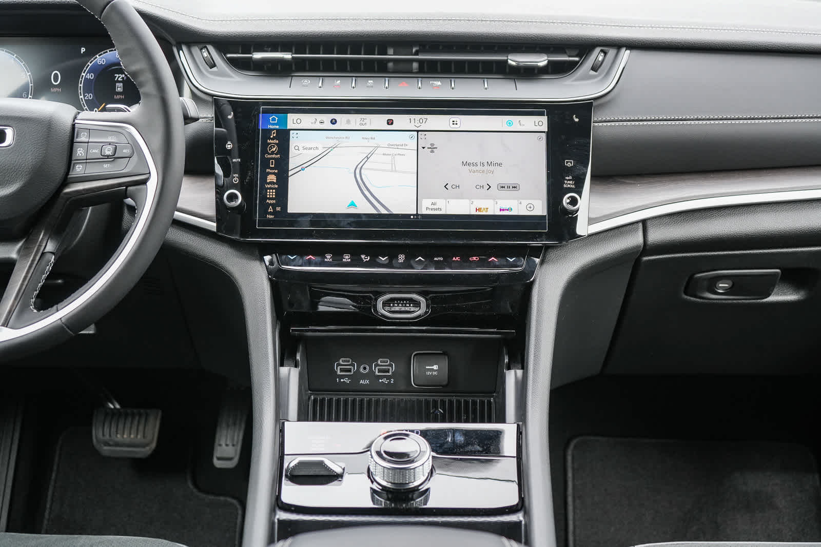 2026 Jeep Grand Cherokee L GRAND CHEROKEE L LAREDO ALTITUDE 4X4