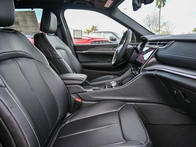 2025 Jeep Grand Cherokee L GRAND CHEROKEE L LIMITED 4X4