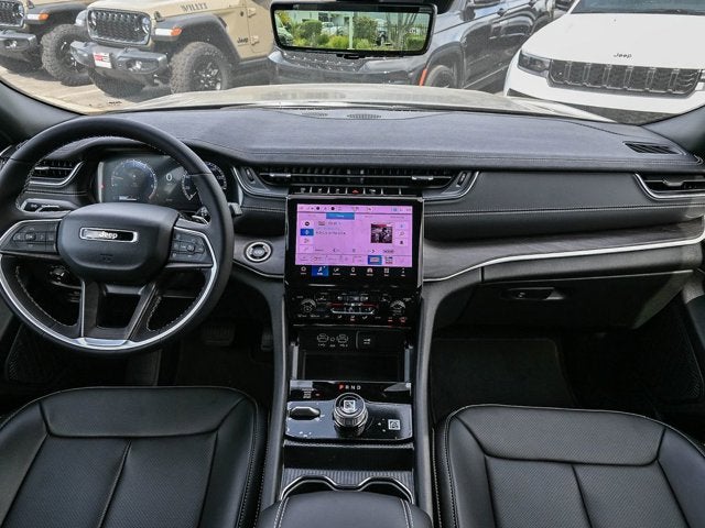 2025 Jeep Grand Cherokee L GRAND CHEROKEE L LIMITED 4X4