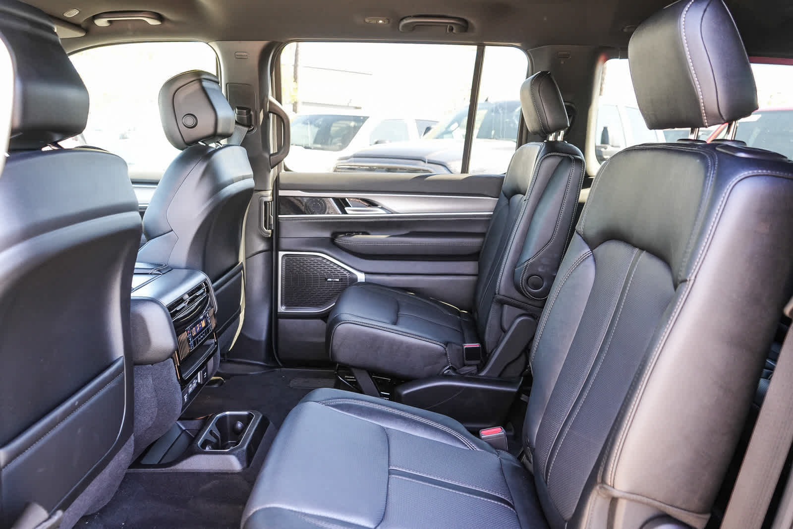 2026 Jeep Grand Wagoneer L GRAND WAGONEER L LIMITED ALTITUDE 4X4