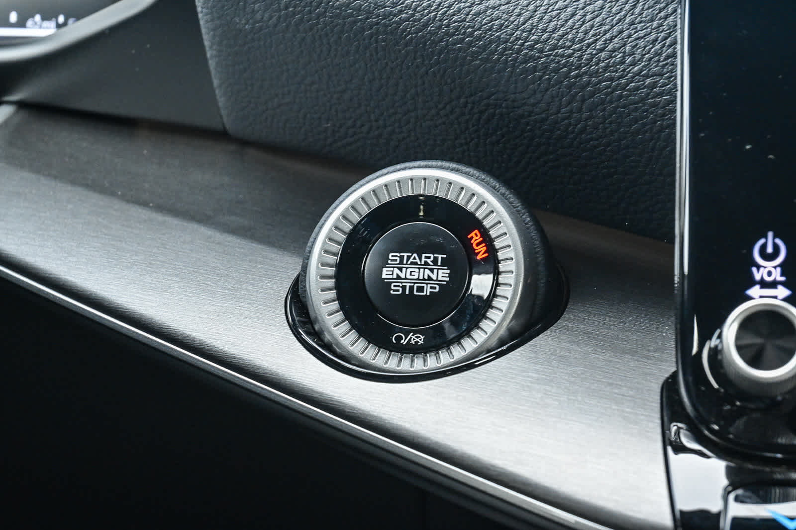 2025 Jeep Wagoneer L WAGONEER L CARBIDE 4X4