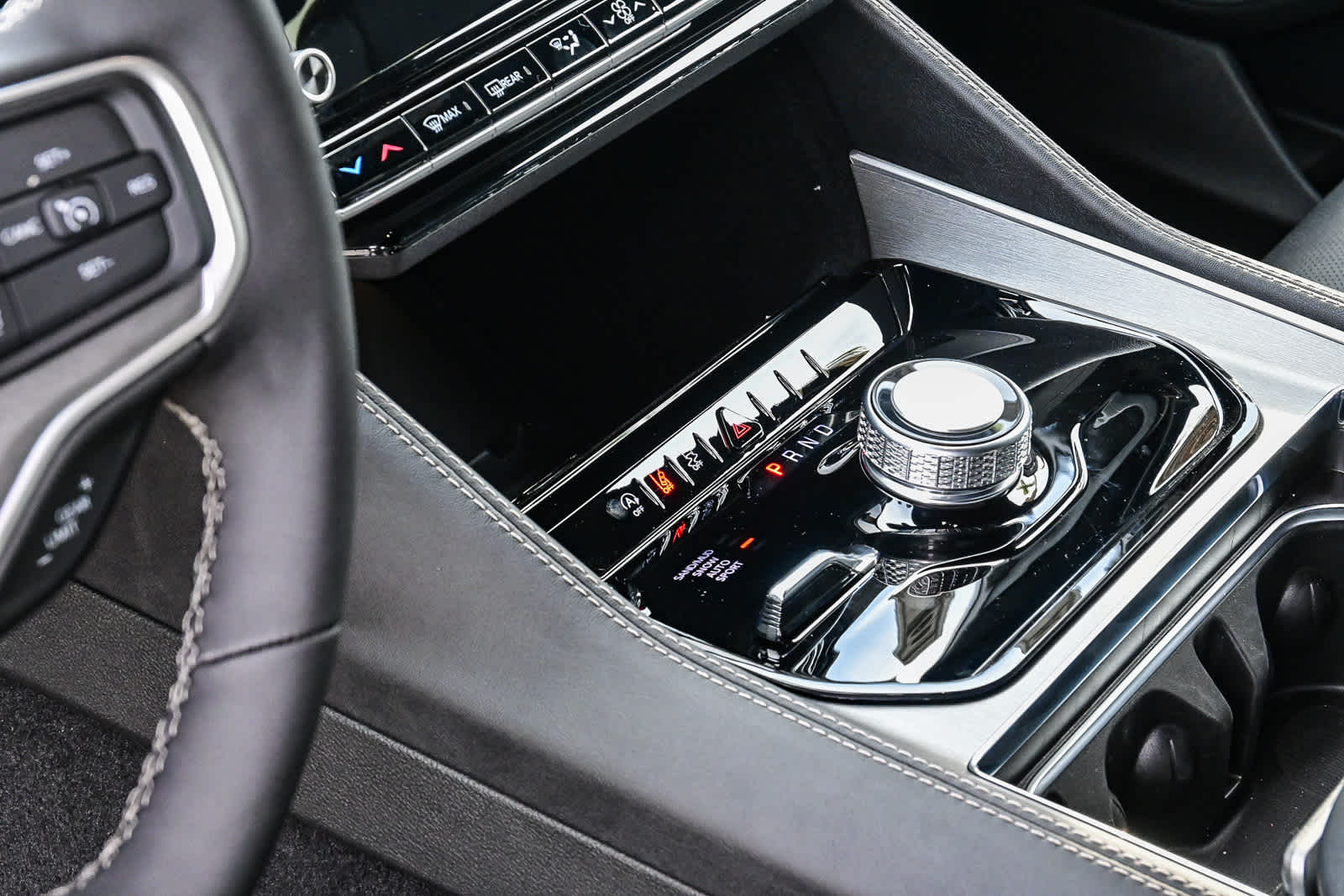 2025 Jeep Wagoneer L WAGONEER L CARBIDE 4X4