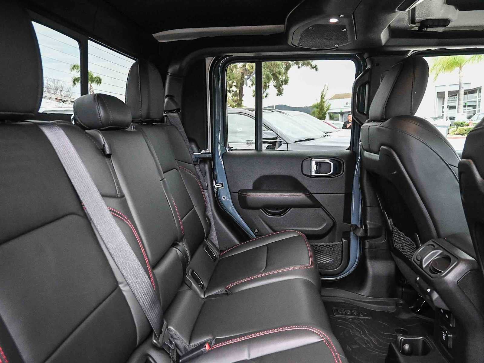 2026 Jeep Gladiator GLADIATOR RUBICON X 4X4