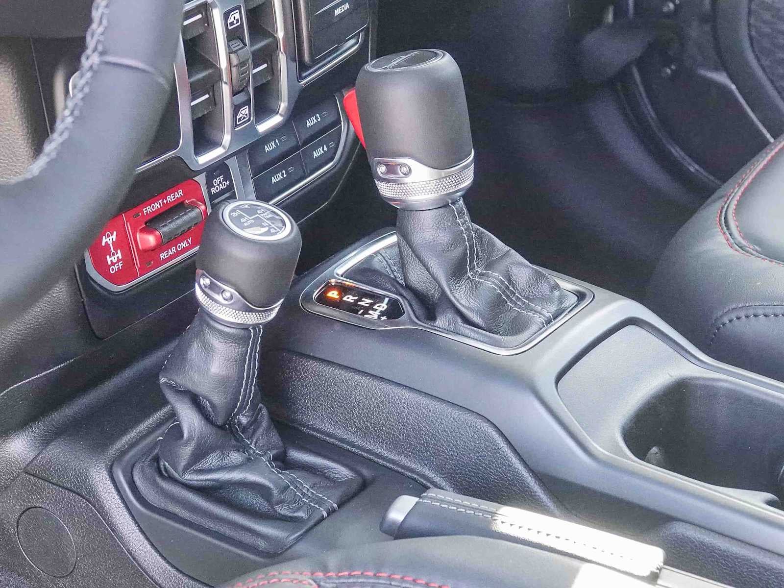 2026 Jeep Gladiator GLADIATOR RUBICON X 4X4