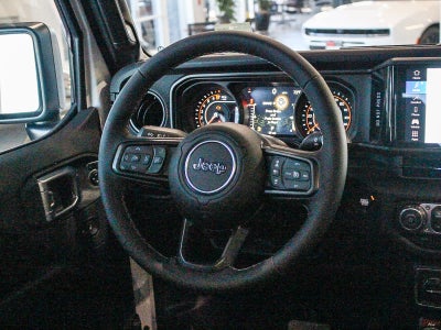 2026 Jeep Gladiator GLADIATOR SHADOW OPS 4X4