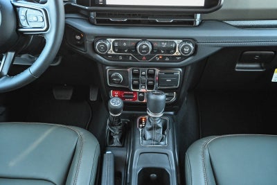 2026 Jeep Gladiator GLADIATOR MOJAVE X 4X4