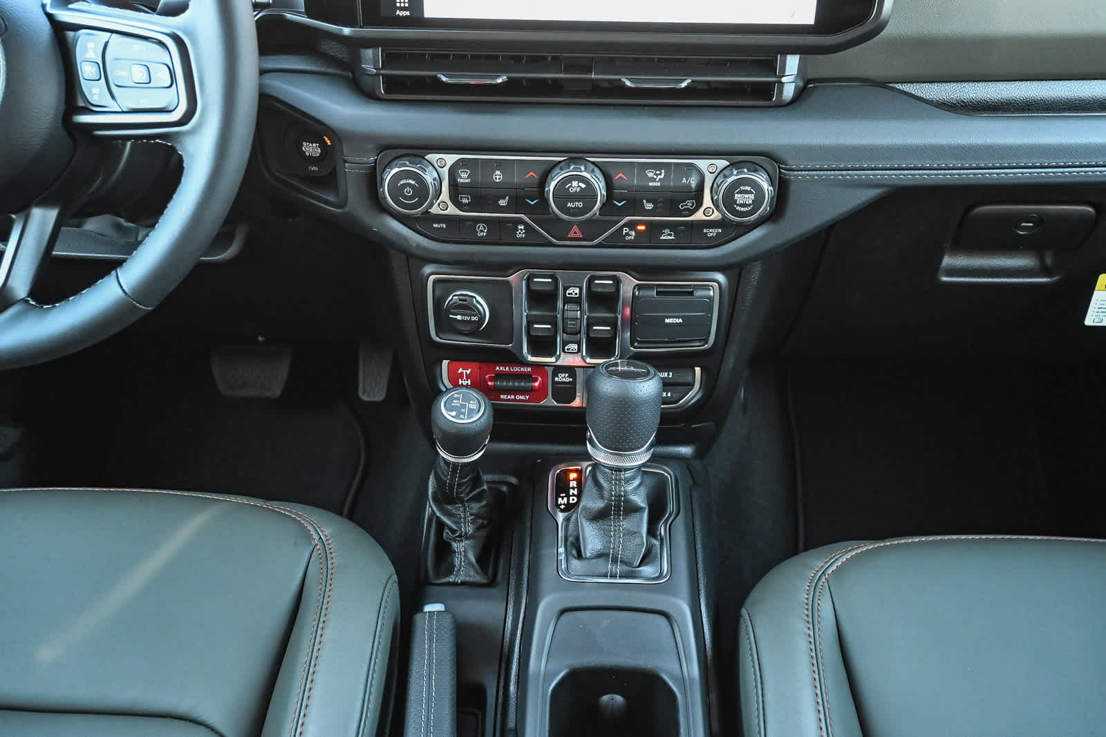 2026 Jeep Gladiator GLADIATOR MOJAVE X 4X4