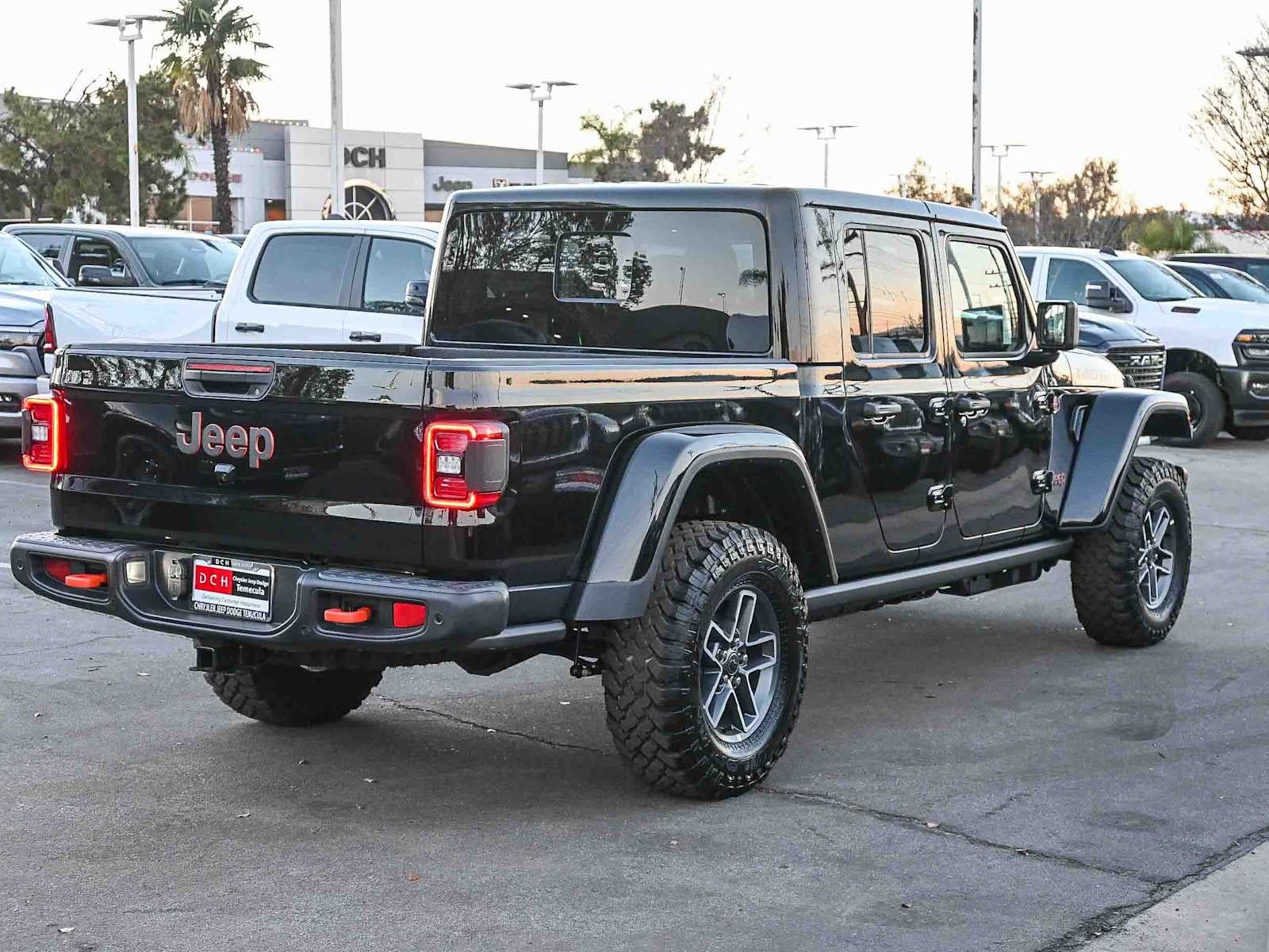 2026 Jeep Gladiator GLADIATOR MOJAVE X 4X4