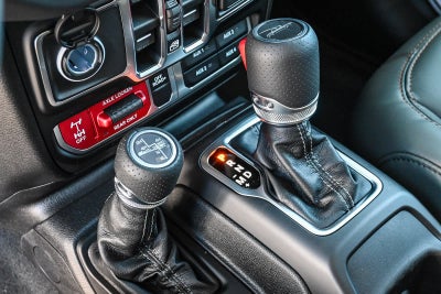 2026 Jeep Gladiator GLADIATOR MOJAVE X 4X4