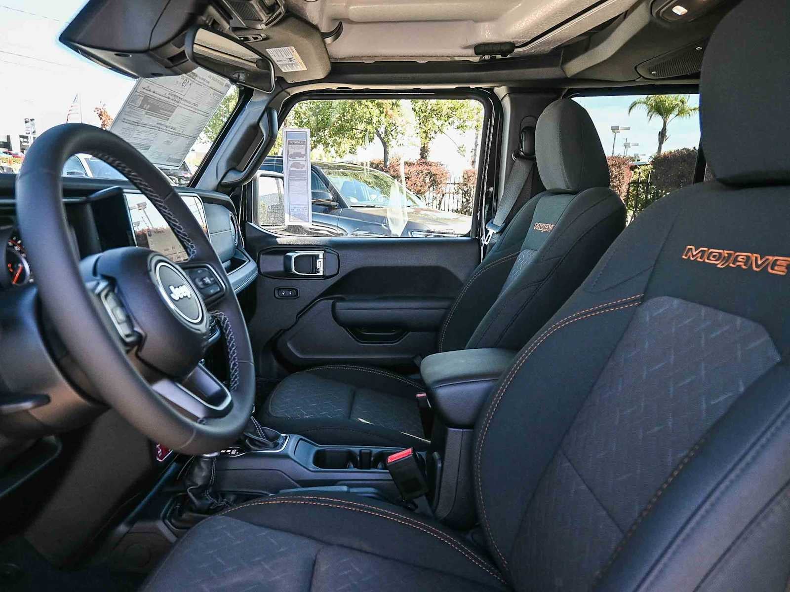 2026 Jeep Gladiator GLADIATOR MOJAVE 4X4