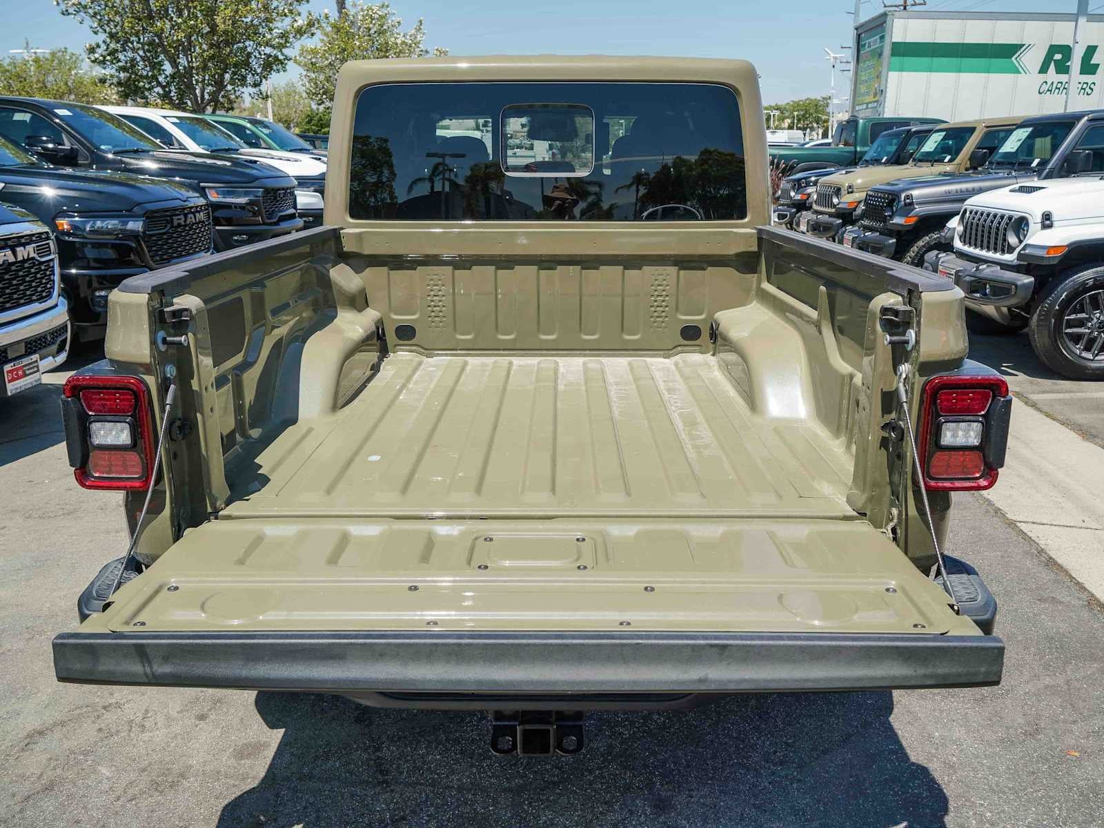 2026 Jeep Gladiator GLADIATOR MOJAVE 4X4