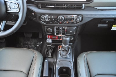 2026 Jeep Gladiator GLADIATOR MOJAVE X 4X4