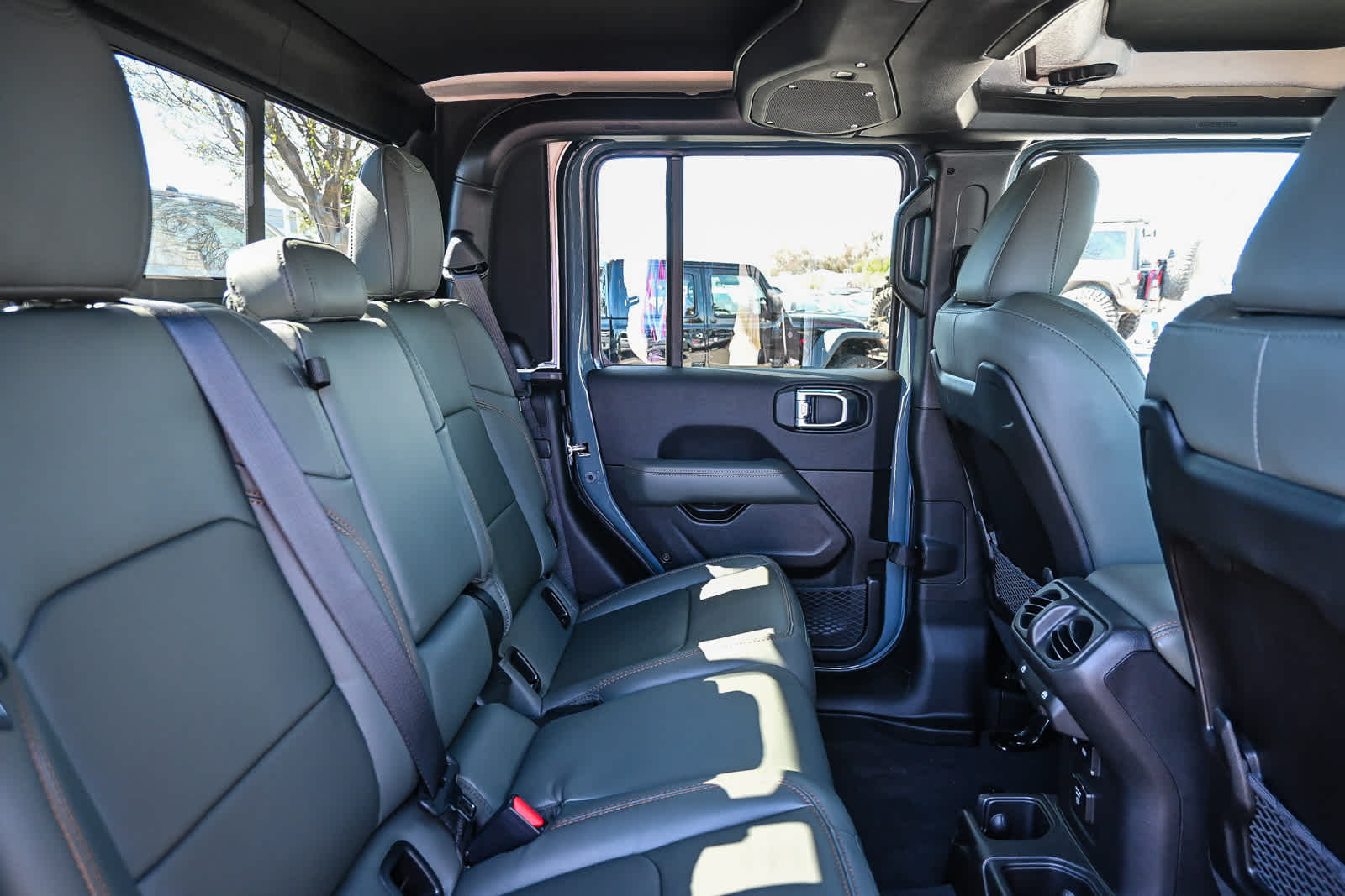 2026 Jeep Gladiator GLADIATOR MOJAVE X 4X4