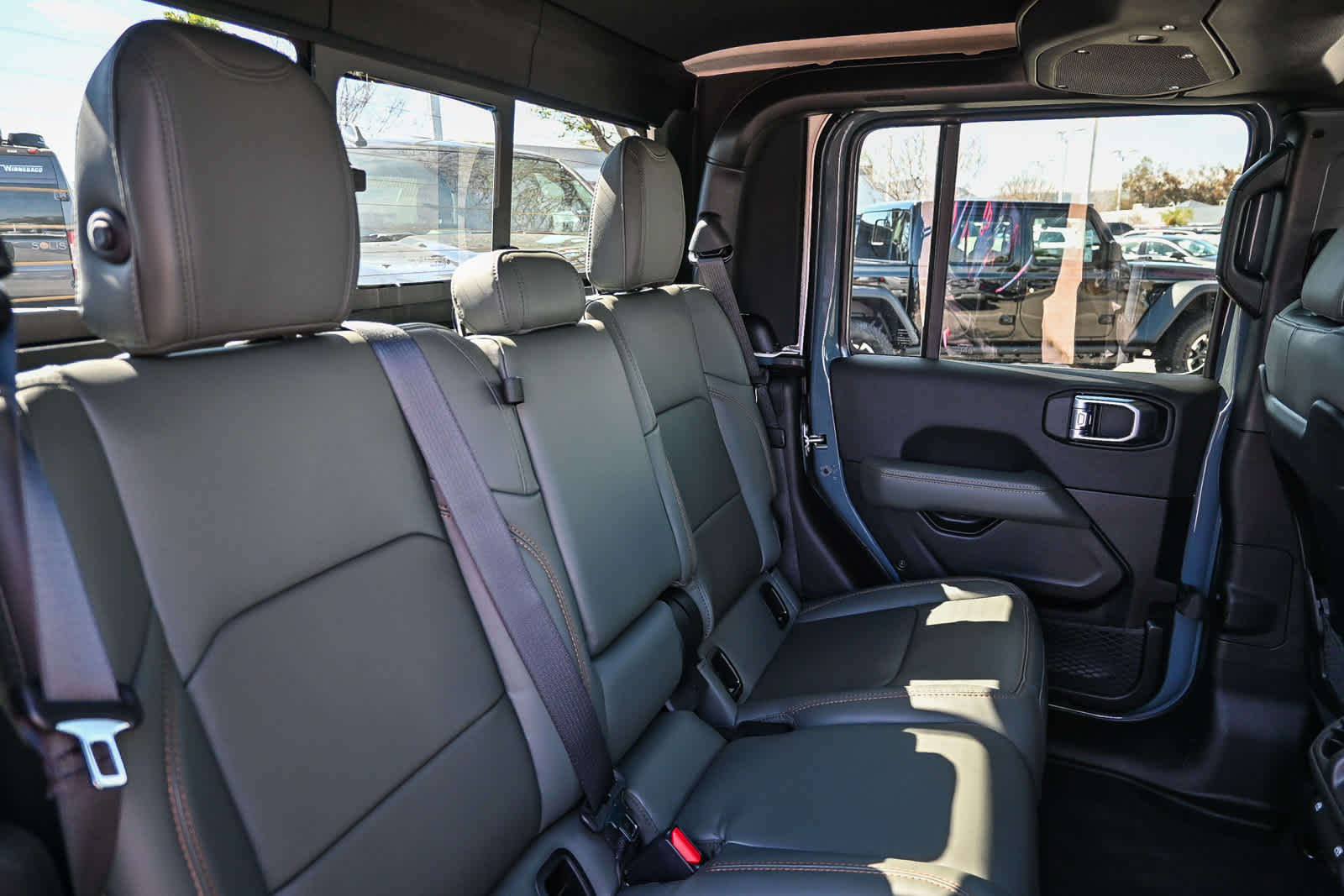 2026 Jeep Gladiator GLADIATOR MOJAVE X 4X4