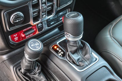 2026 Jeep Gladiator GLADIATOR MOJAVE X 4X4