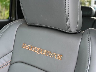 2026 Jeep Gladiator GLADIATOR MOJAVE X 4X4