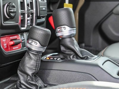 2026 Jeep Gladiator GLADIATOR MOJAVE X 4X4