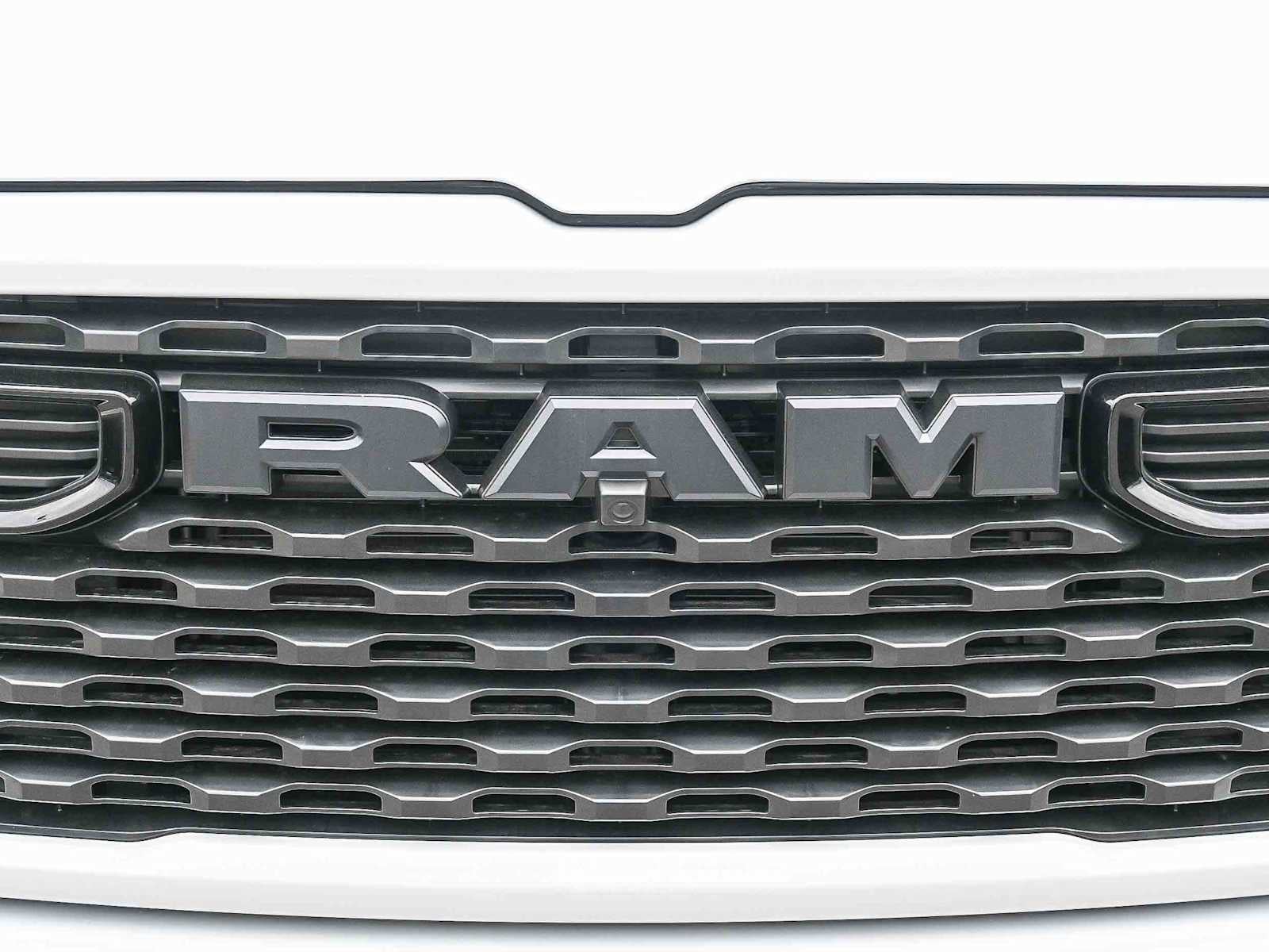 2026 RAM 1500 RAM 1500 EXPRESS CREW CAB 4X2 5'7' BOX