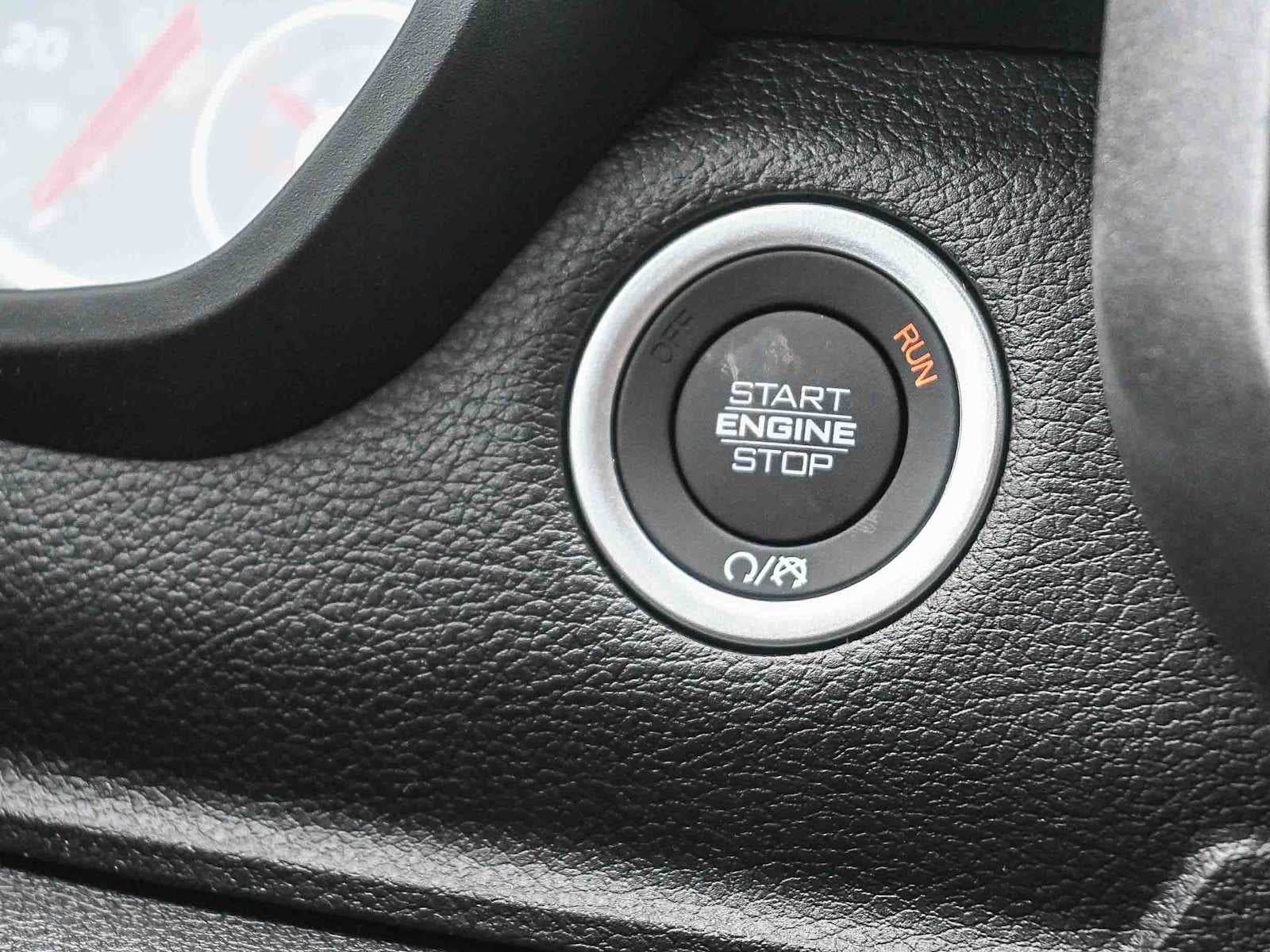 2026 RAM 1500 RAM 1500 EXPRESS CREW CAB 4X2 5'7' BOX