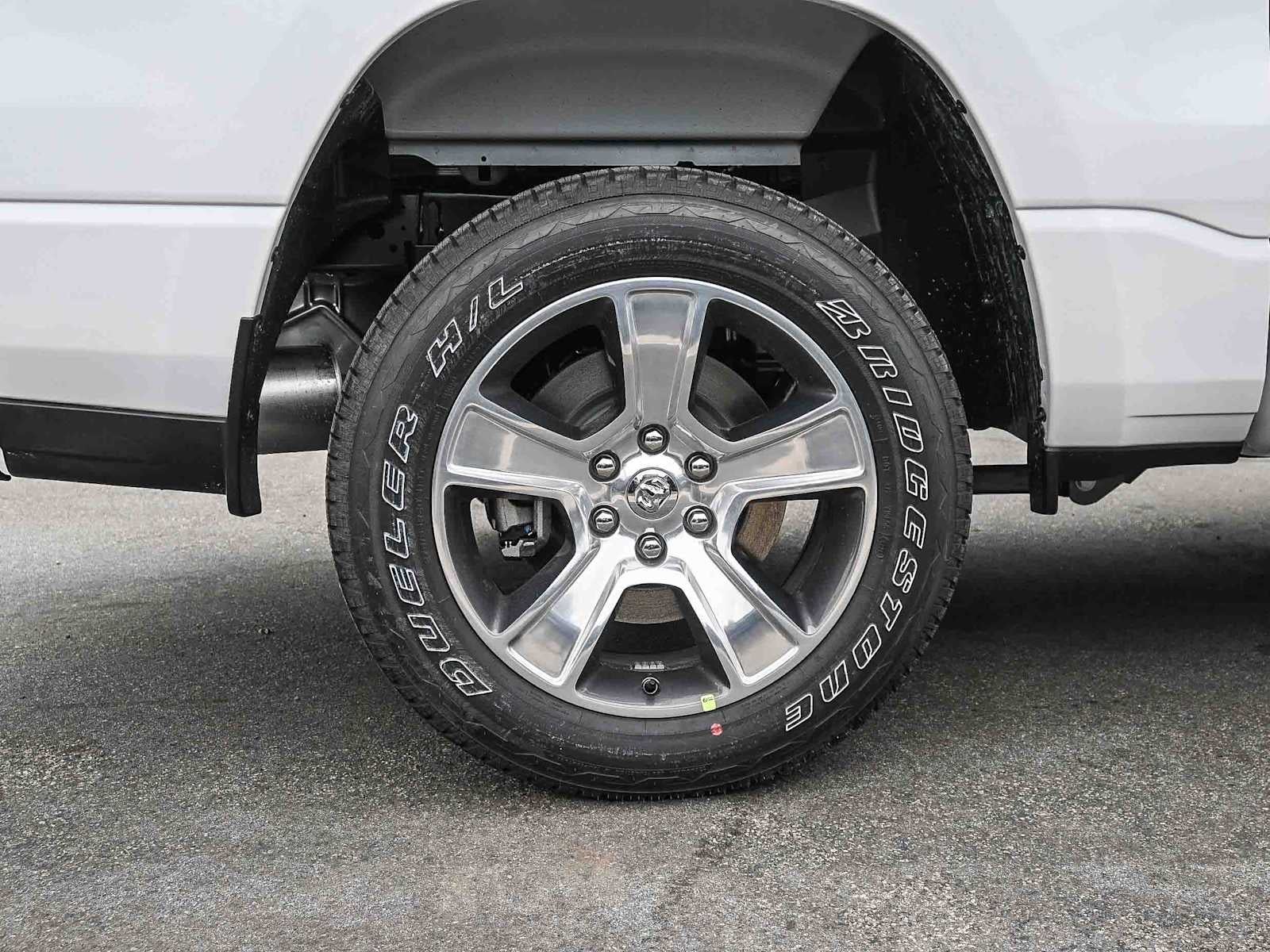 2026 RAM 1500 RAM 1500 EXPRESS CREW CAB 4X2 5'7' BOX