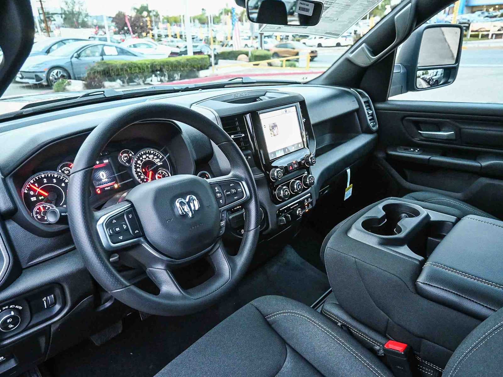 2026 RAM 1500 RAM 1500 EXPRESS CREW CAB 4X2 5'7' BOX