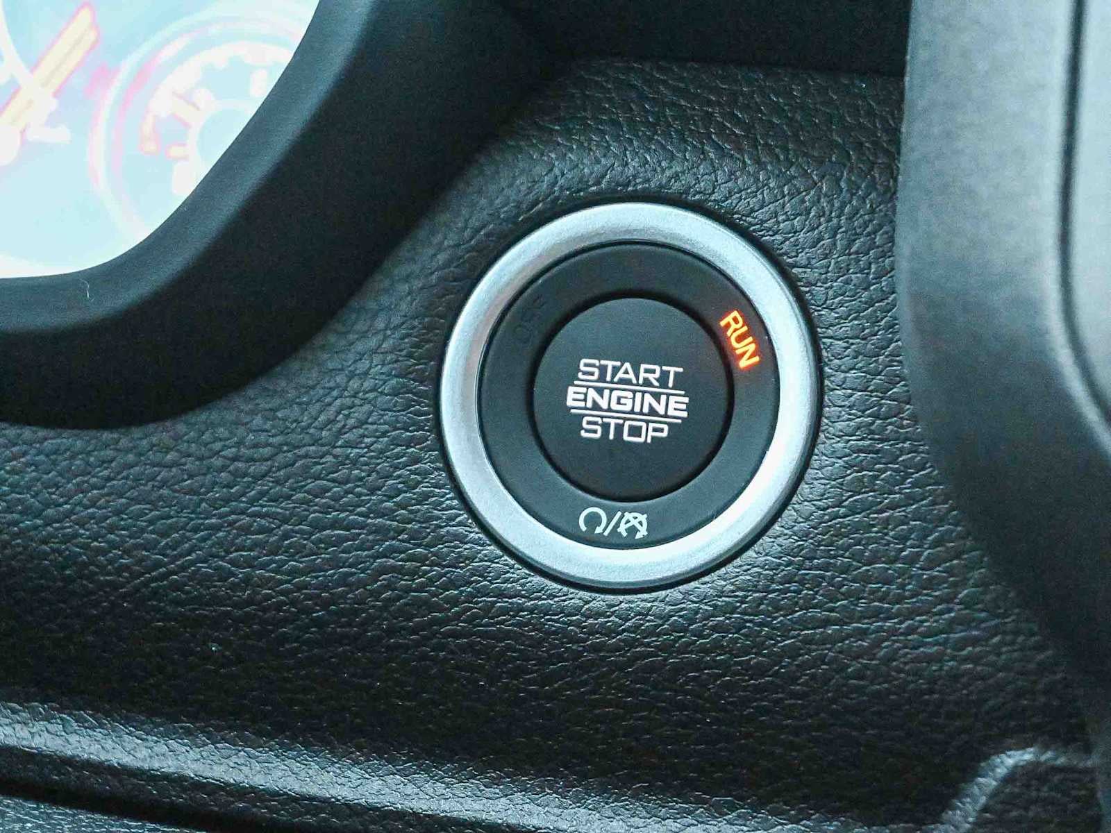 2026 RAM 1500 RAM 1500 EXPRESS CREW CAB 4X2 5'7' BOX