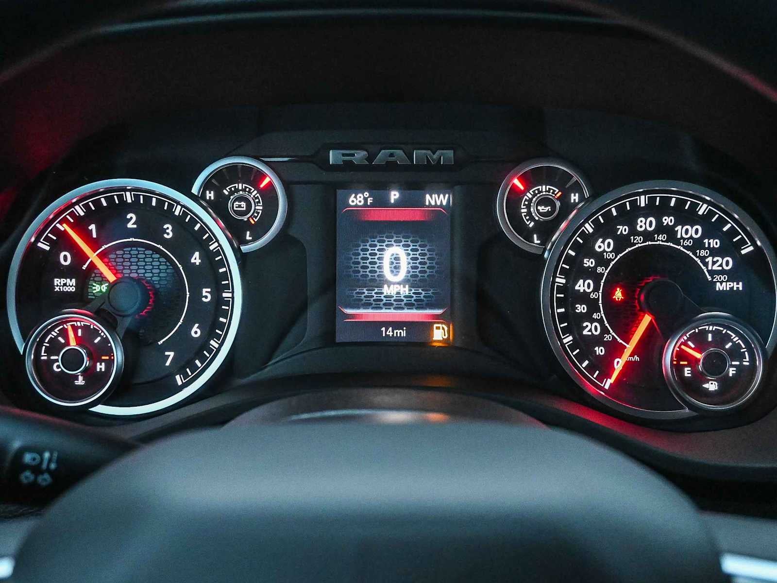 2026 RAM 1500 RAM 1500 EXPRESS CREW CAB 4X2 5'7' BOX