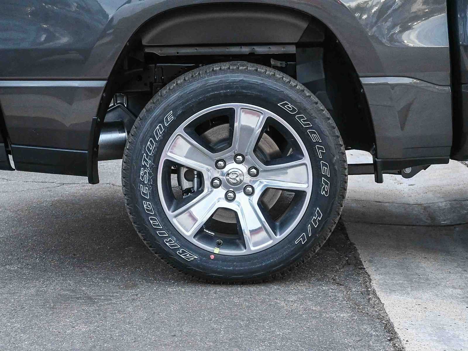 2026 RAM 1500 RAM 1500 EXPRESS CREW CAB 4X2 5'7' BOX