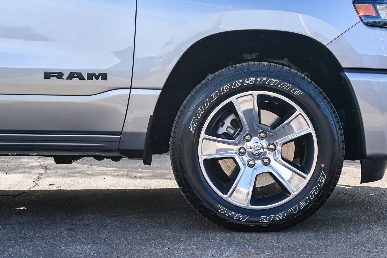 2026 RAM 1500 RAM 1500 EXPRESS CREW CAB 4X2 5'7' BOX