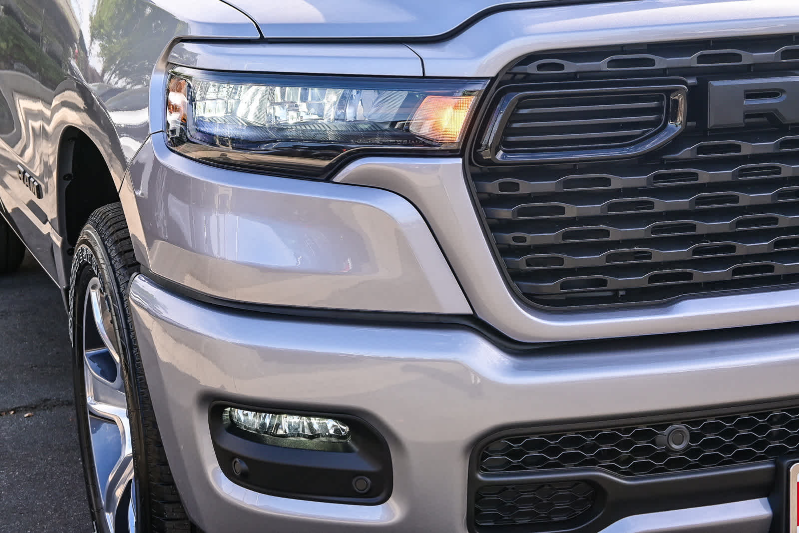 2026 RAM 1500 RAM 1500 EXPRESS CREW CAB 4X2 5'7' BOX