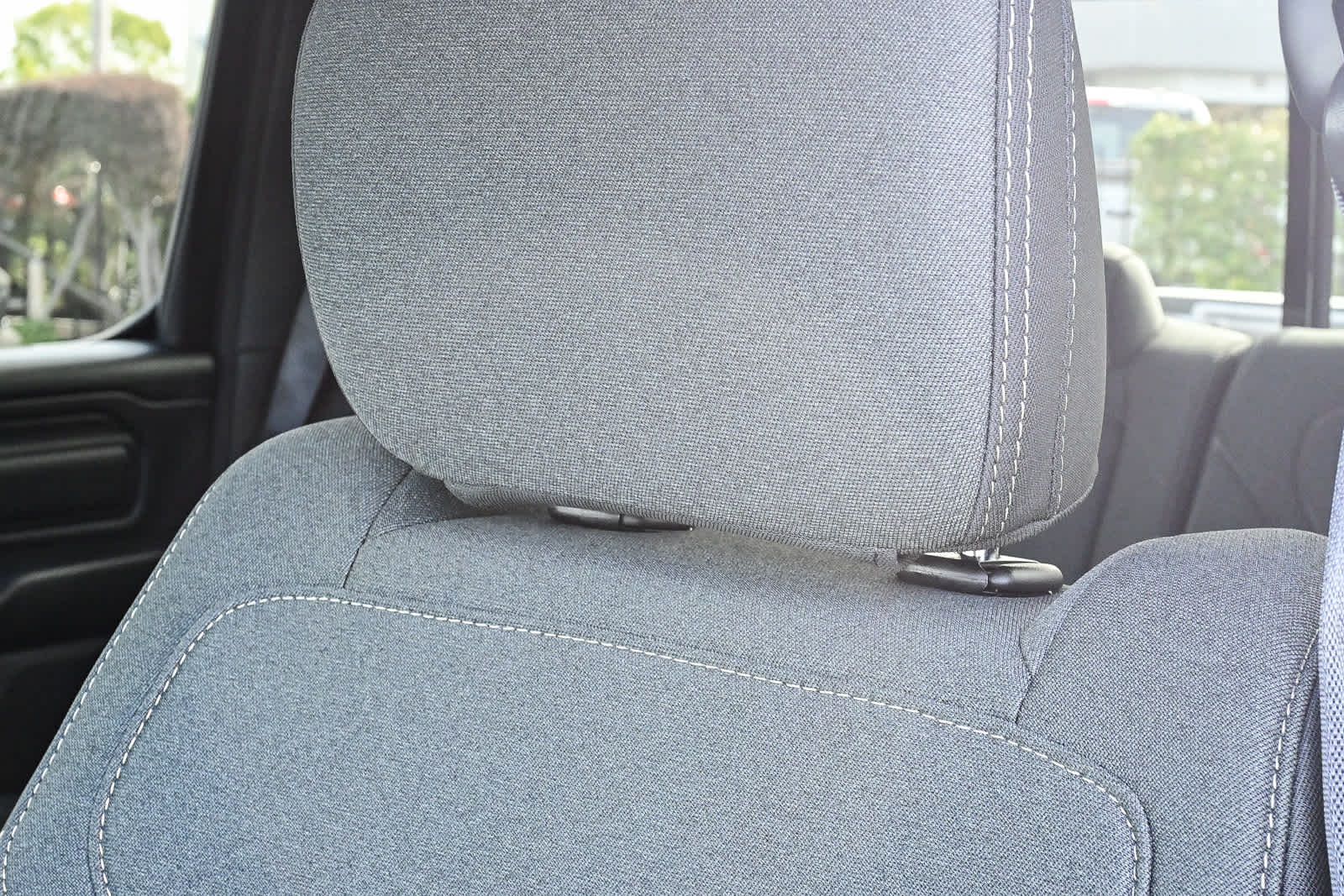 2026 RAM 1500 RAM 1500 EXPRESS CREW CAB 4X2 5'7' BOX