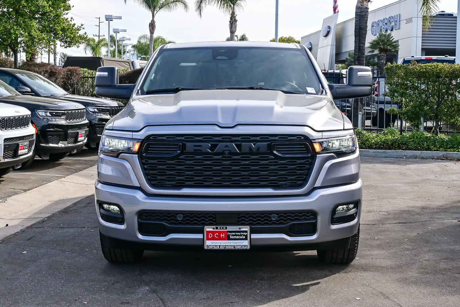 2026 RAM 1500 RAM 1500 EXPRESS CREW CAB 4X2 5'7' BOX