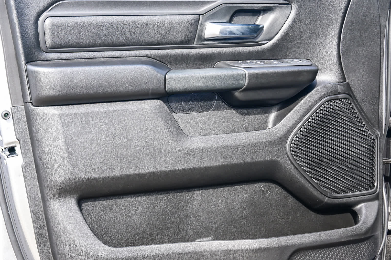 2026 RAM 1500 RAM 1500 EXPRESS CREW CAB 4X2 5'7' BOX