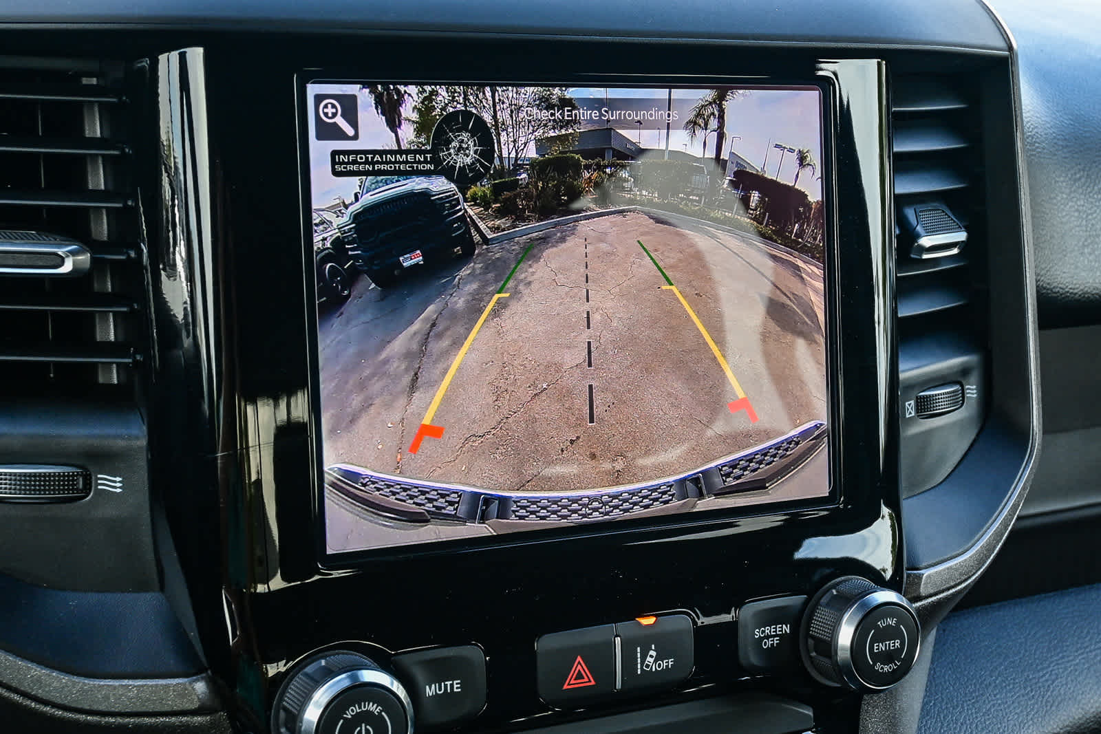 2026 RAM 1500 RAM 1500 EXPRESS CREW CAB 4X2 5'7' BOX