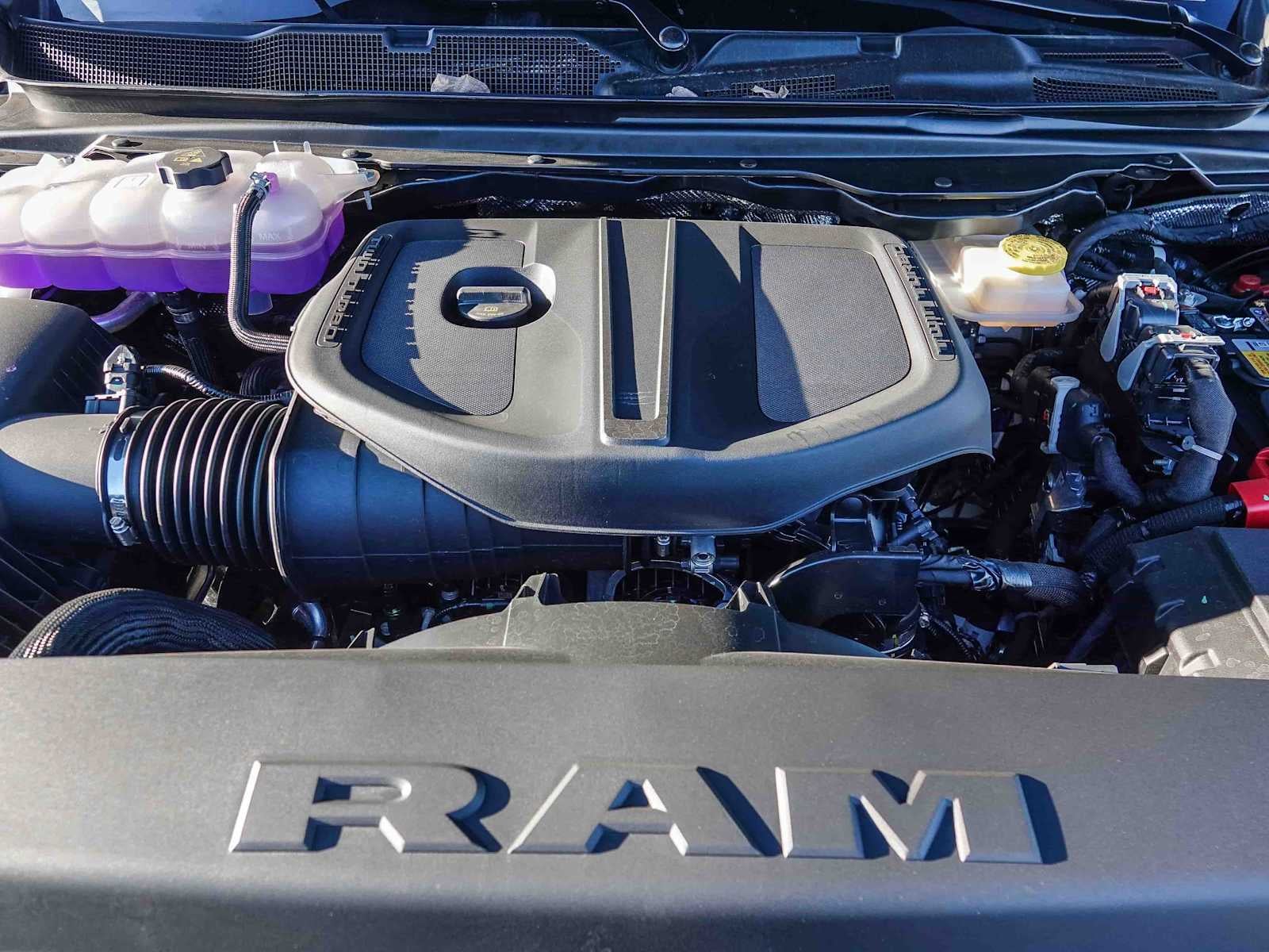 2026 RAM 1500 RAM 1500 BIG HORN CREW CAB 4X4 5'7' BOX