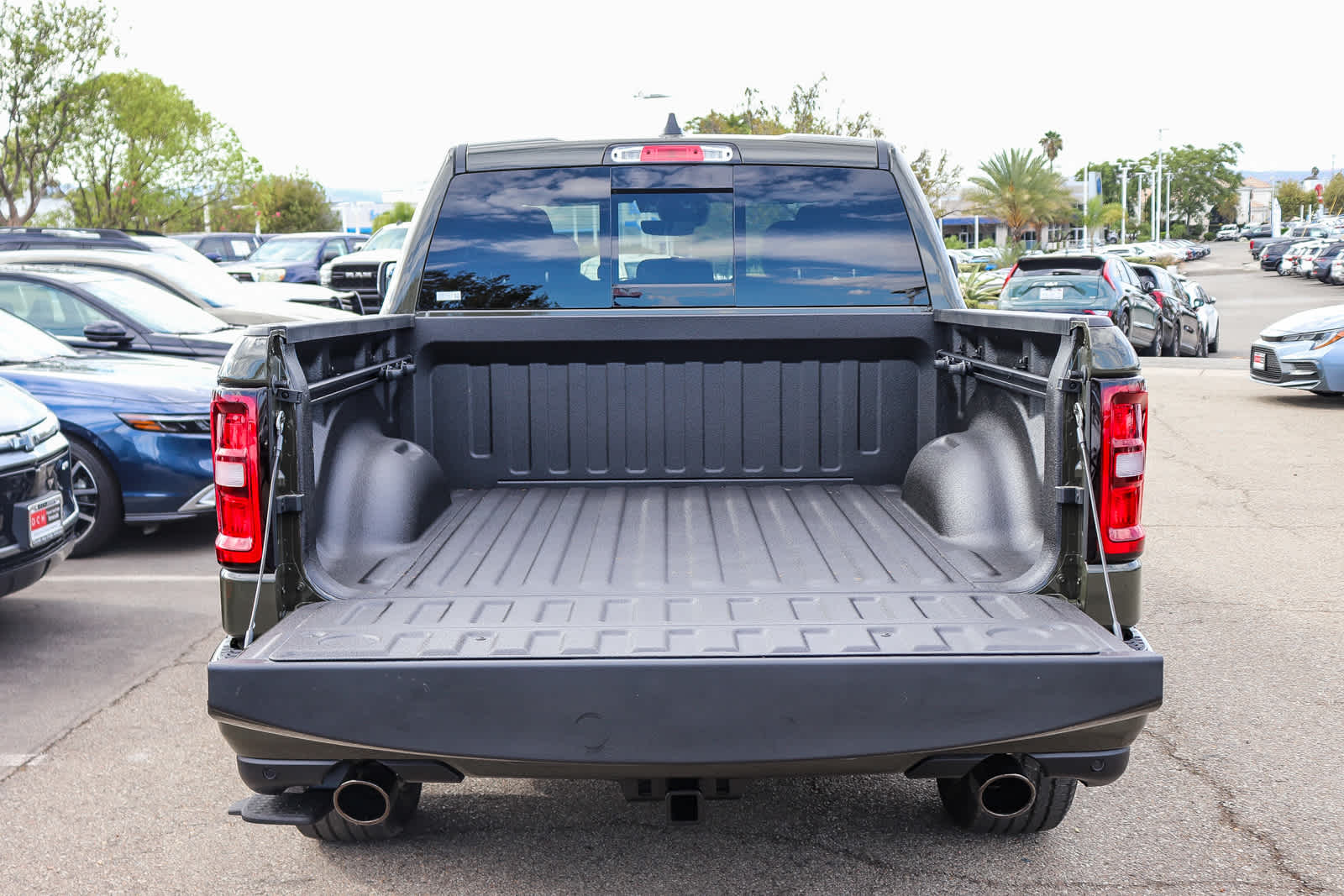 2027 RAM 1500 RAM 1500 BIG HORN CREW CAB 4X4 5'7' BOX
