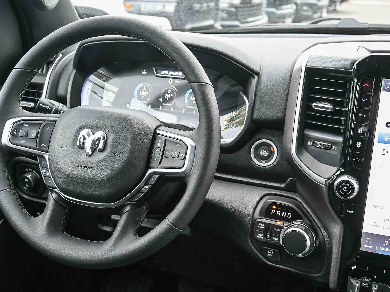 2026 RAM 1500 RAM 1500 BIG HORN CREW CAB 4X4 5'7' BOX