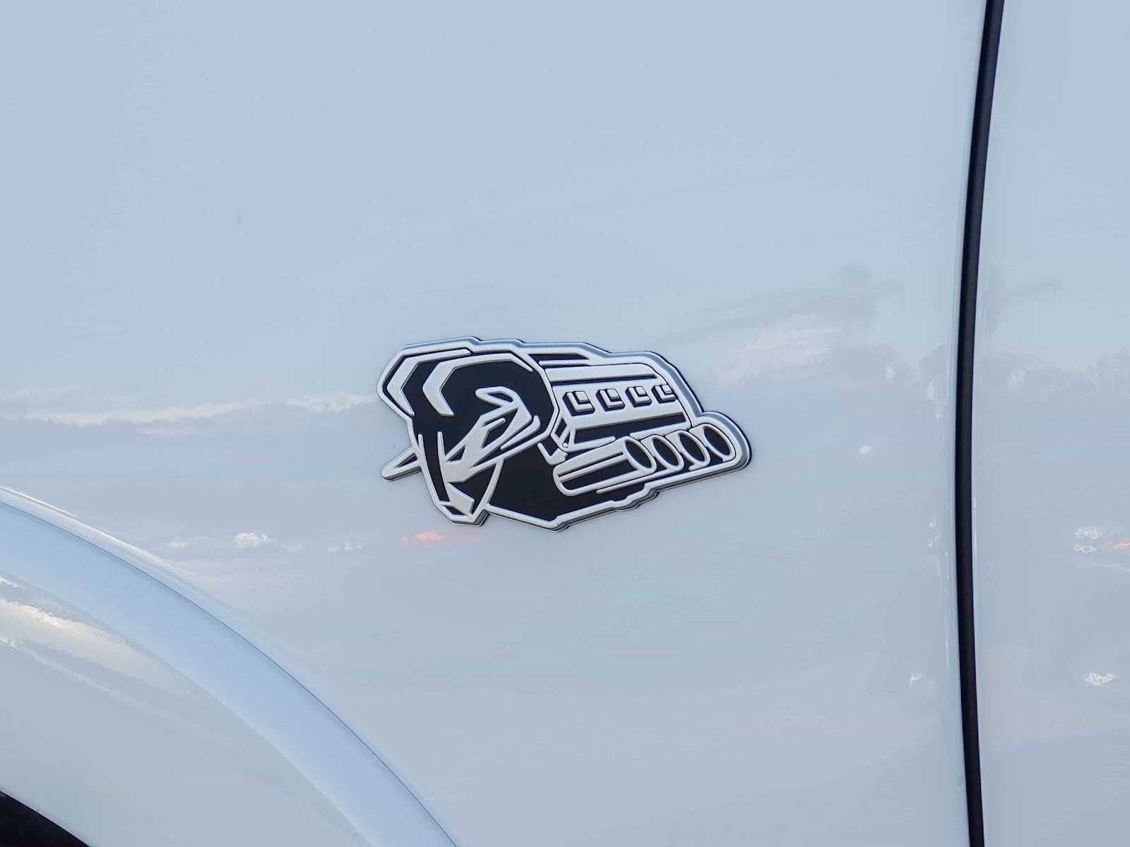 2026 RAM 1500 RAM 1500 BIG HORN CREW CAB 4X4 5'7' BOX