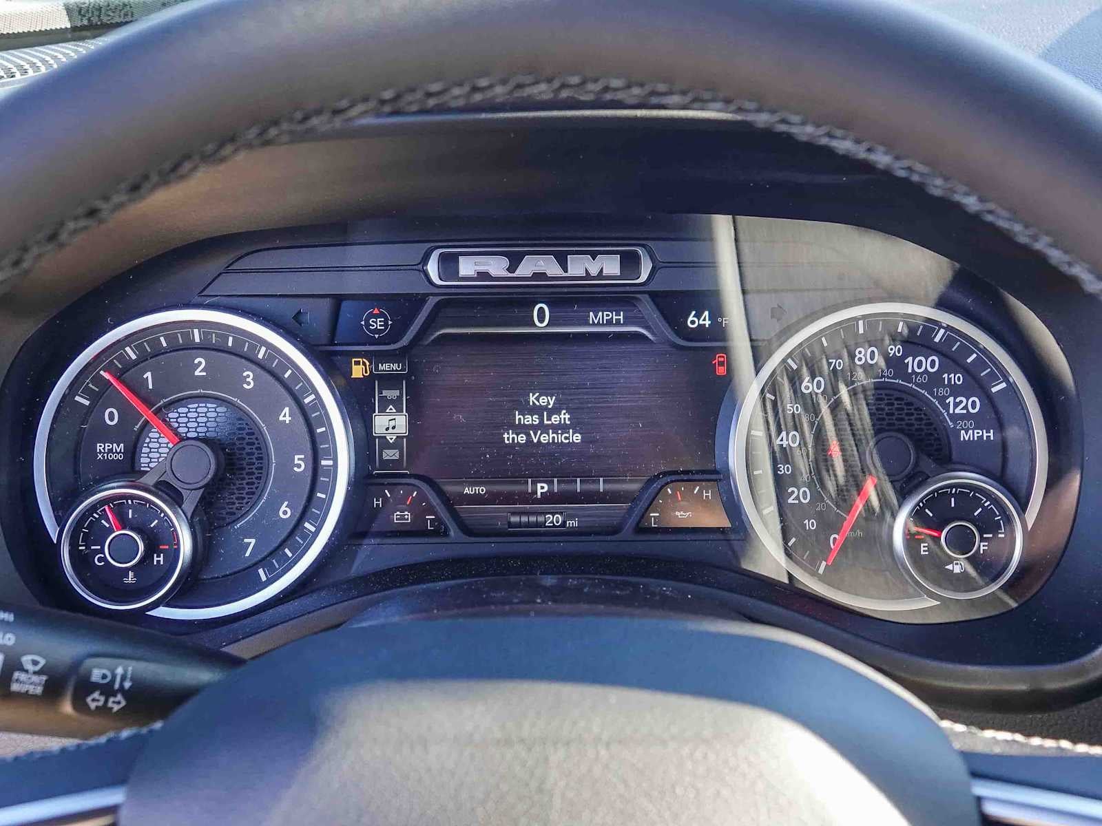 2026 RAM 1500 RAM 1500 BIG HORN CREW CAB 4X4 5'7' BOX