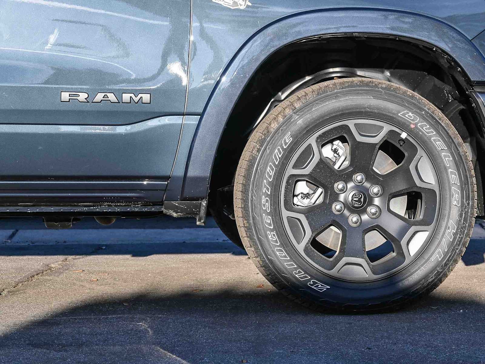 2026 RAM 1500 RAM 1500 BIG HORN CREW CAB 4X4 5'7' BOX