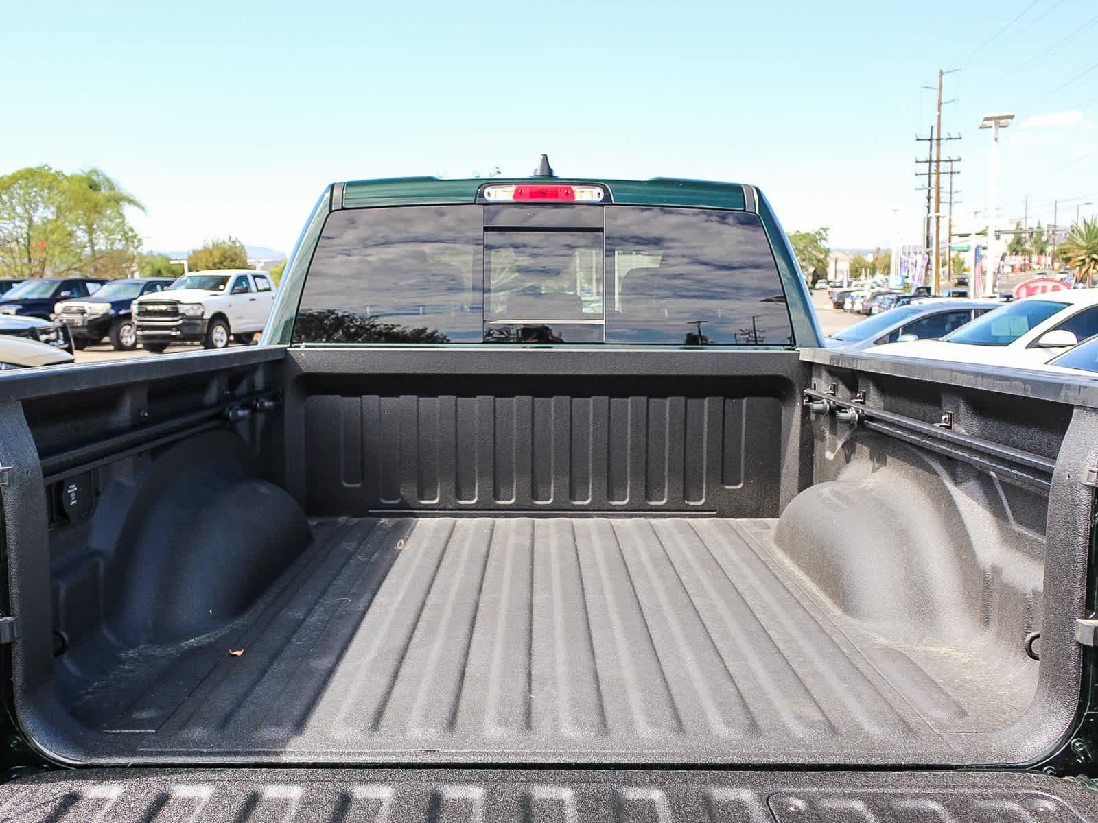 2026 RAM 1500 RAM 1500 LARAMIE CREW CAB 4X4 5'7' BOX