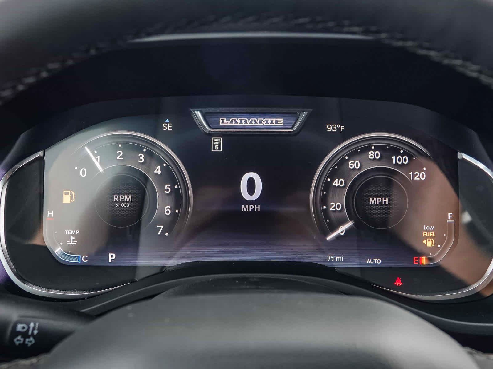 2026 RAM 1500 RAM 1500 LARAMIE CREW CAB 4X4 5'7' BOX