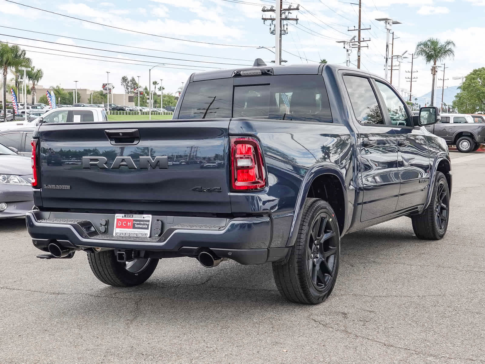 2026 RAM 1500 RAM 1500 LARAMIE CREW CAB 4X4 5'7' BOX