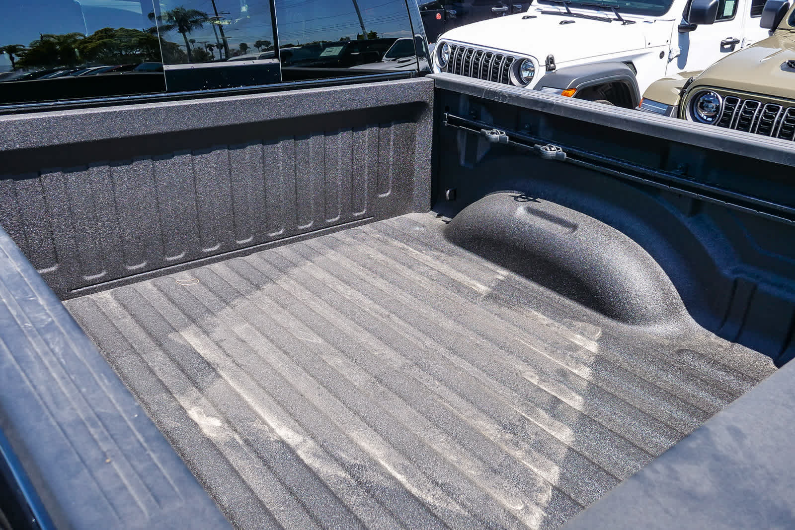 2026 RAM 1500 RAM 1500 LARAMIE CREW CAB 4X4 5'7' BOX