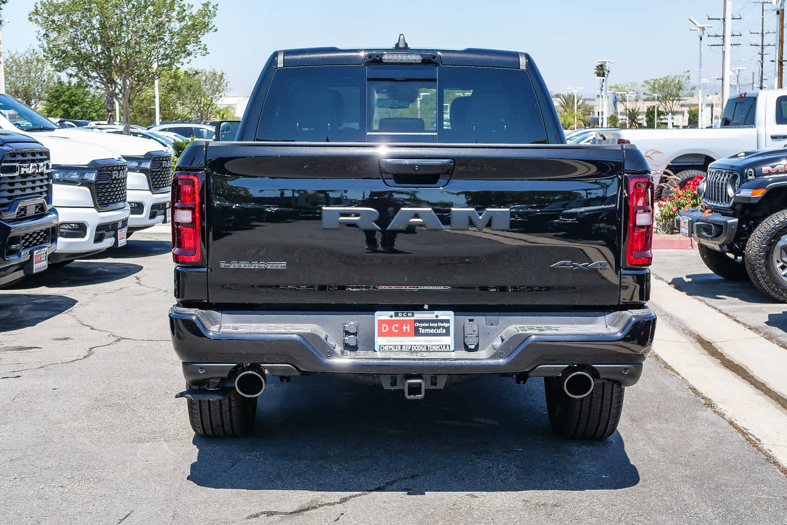 2026 RAM 1500 RAM 1500 LARAMIE CREW CAB 4X4 5'7' BOX