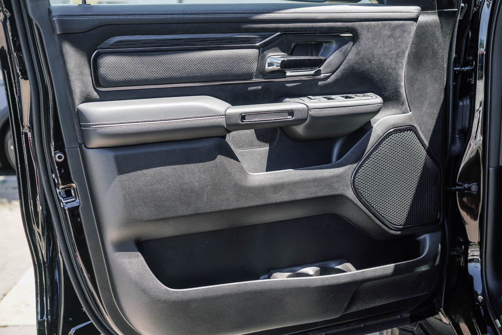 2026 RAM 1500 RAM 1500 RHO CREW CAB 4X4 5'7' BOX